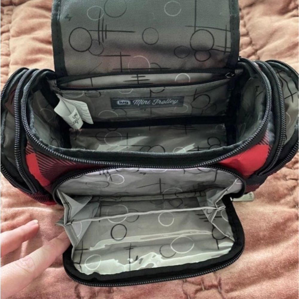 Lug trolley cosmetic set - Picture 4 of 12